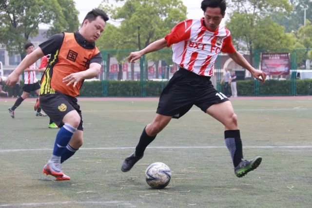 半场-阿森纳暂1-0巴黎 哈弗茨6分钟闪击萨卡手球巴黎投诉无果